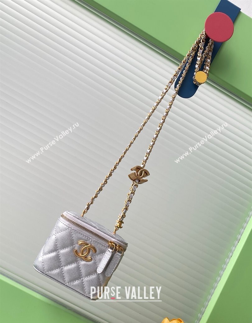 Chanel Grainy Calfskin Small Vanity with CC Chain Silver 2025 AP3941 (yezi-250812100)