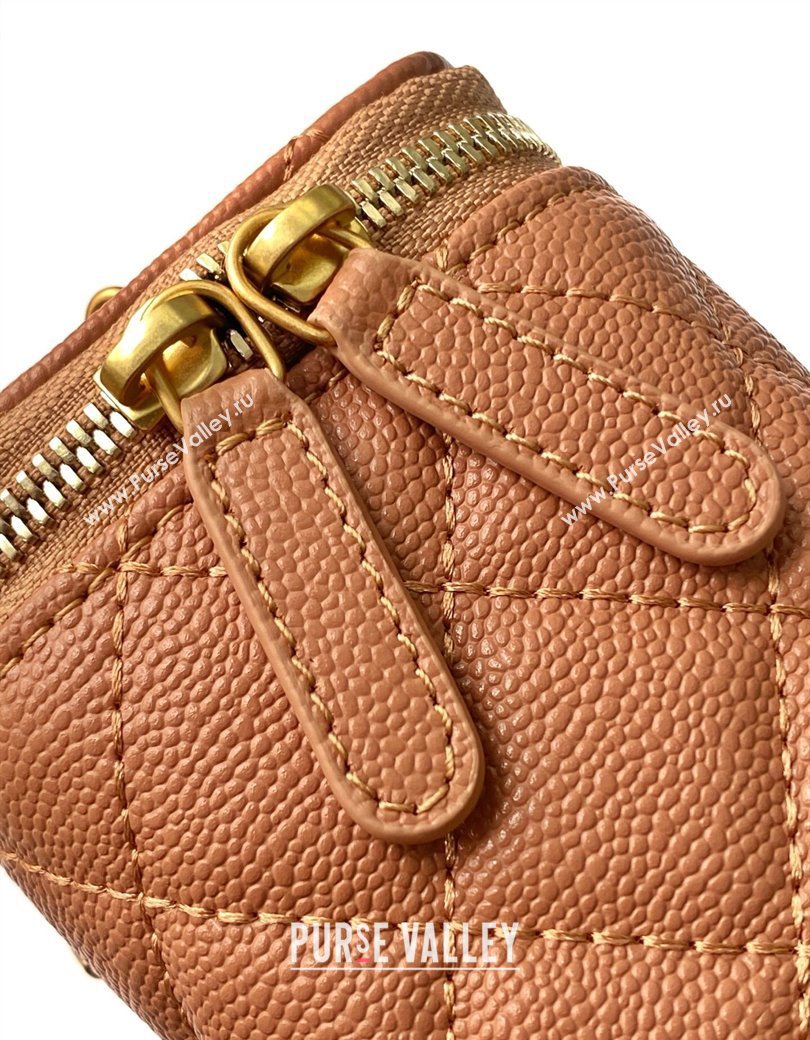 Chanel Grainy Calfskin Small Vanity with CC Chain Brown 2025 AP3941 (yezi-250812103)