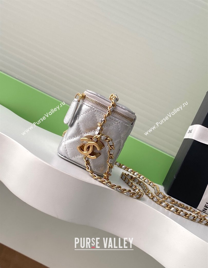 Chanel Grainy Calfskin Small Vanity with CC Chain Silver 2025 AP3941 (yezi-250812100)