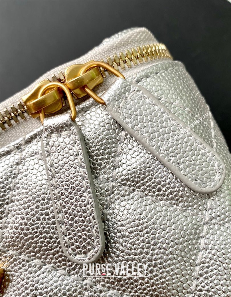 Chanel Grainy Calfskin Large Vanity with CC Chain Silver 2025 AP3940 (yezi-250812106)