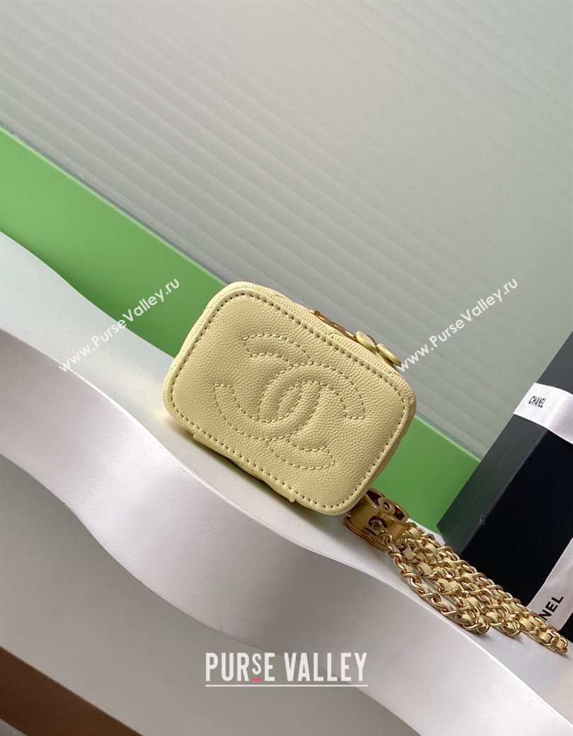 Chanel Grainy Calfskin Small Vanity with CC Chain Yellow 2025 AP3941 (yezi-250812104)