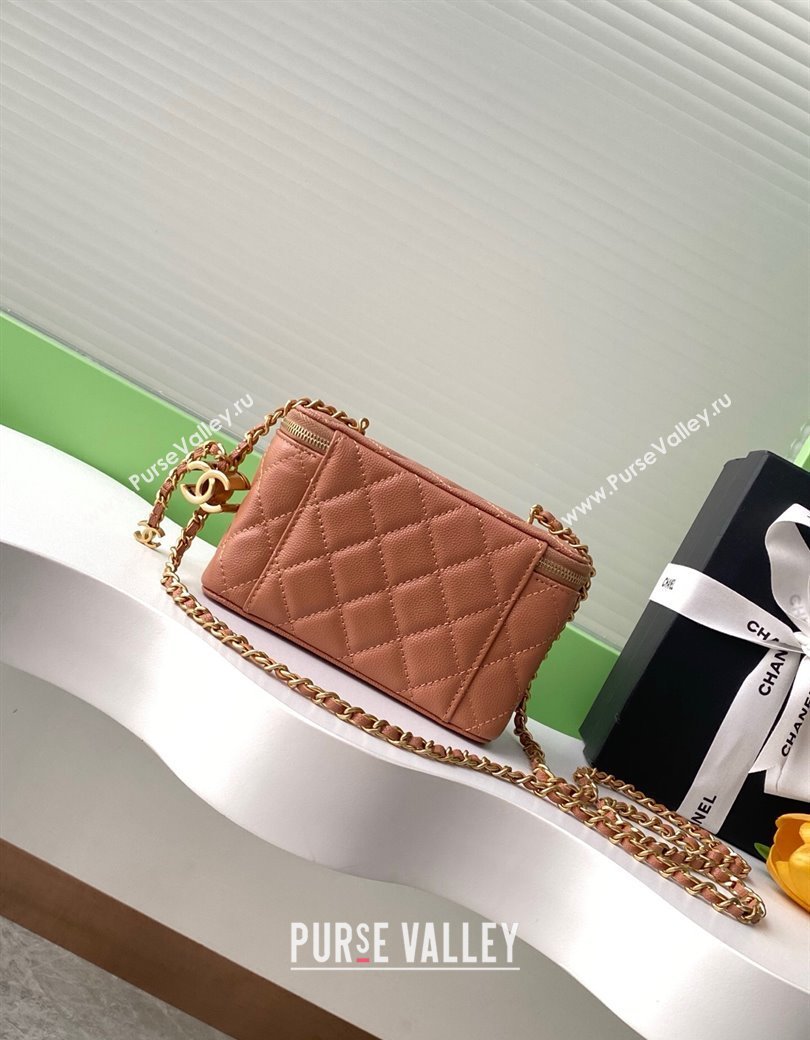 Chanel Grainy Calfskin Large Vanity with CC Chain Brown 2025 AP3940 (yezi-250812109)