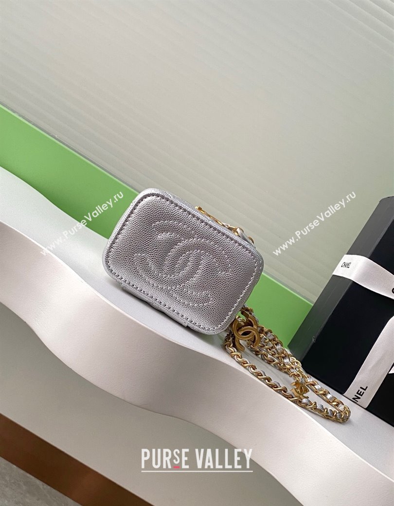 Chanel Grainy Calfskin Small Vanity with CC Chain Silver 2025 AP3941 (yezi-250812100)