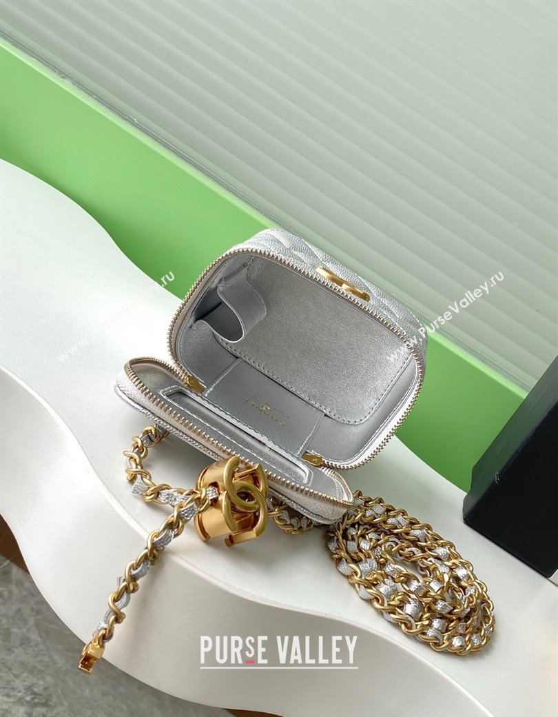 Chanel Grainy Calfskin Small Vanity with CC Chain Silver 2025 AP3941 (yezi-250812100)