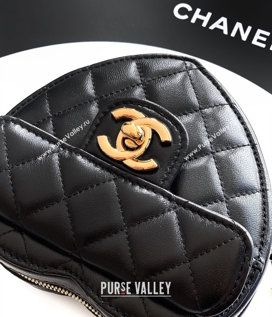 Chanel Lambskin Heart Clutch with Chain Black 2025 AP2784 (yezi-250813015)