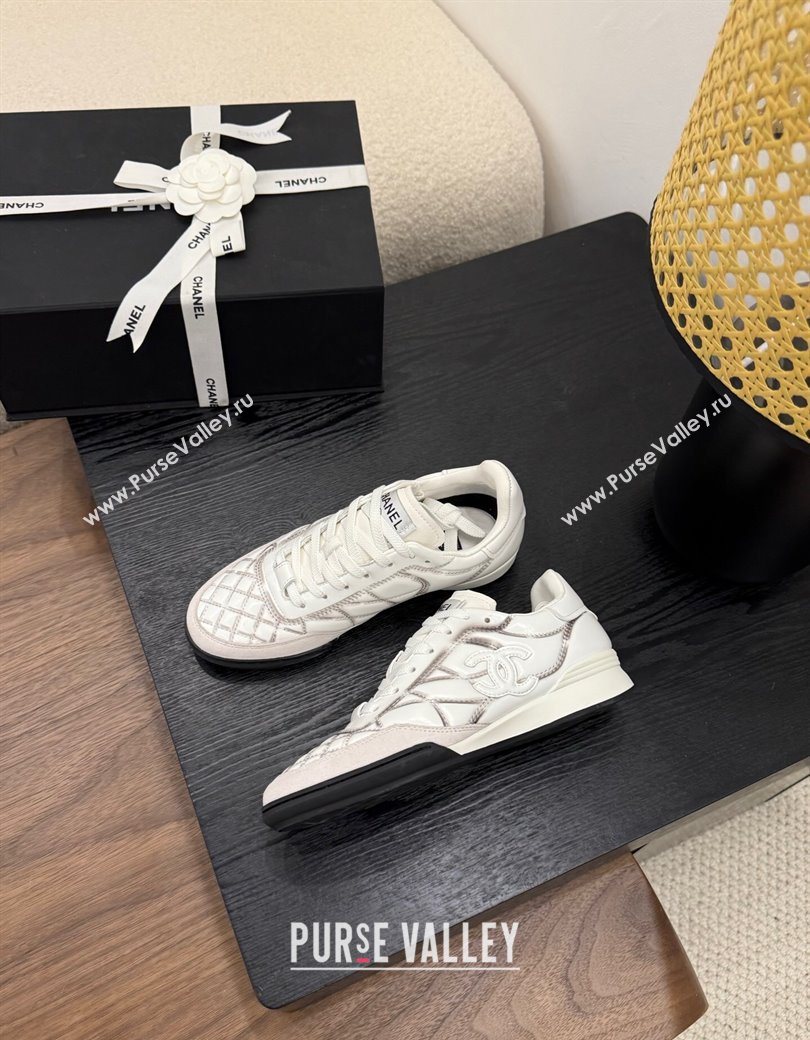 Chanel Quilted Calfskin Leather Sneakers White/Grey 2025 G45839 0901 (MD-250901040)