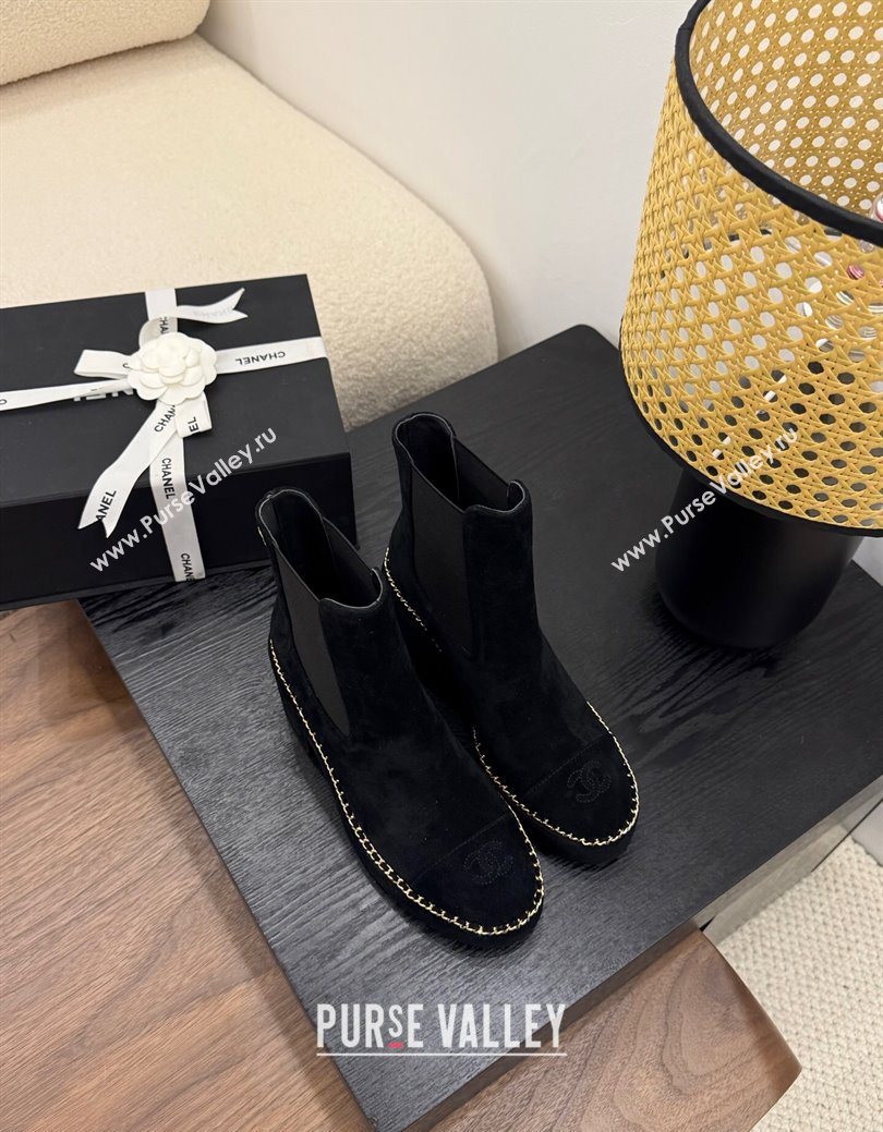 Chanel Suede Heel Platform Ankle Boots with Chain Black 2025 CH083005 (MD-250830021)