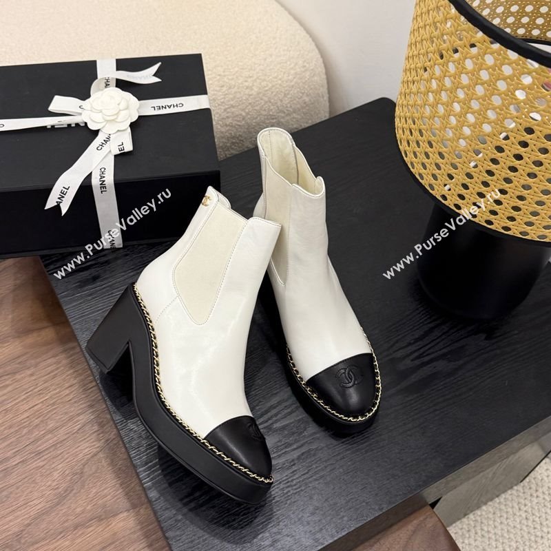 Chanel Calfskin Leather Heel Platform Ankle Boots with Chain White 2025 CH083005 (MD-250830022)