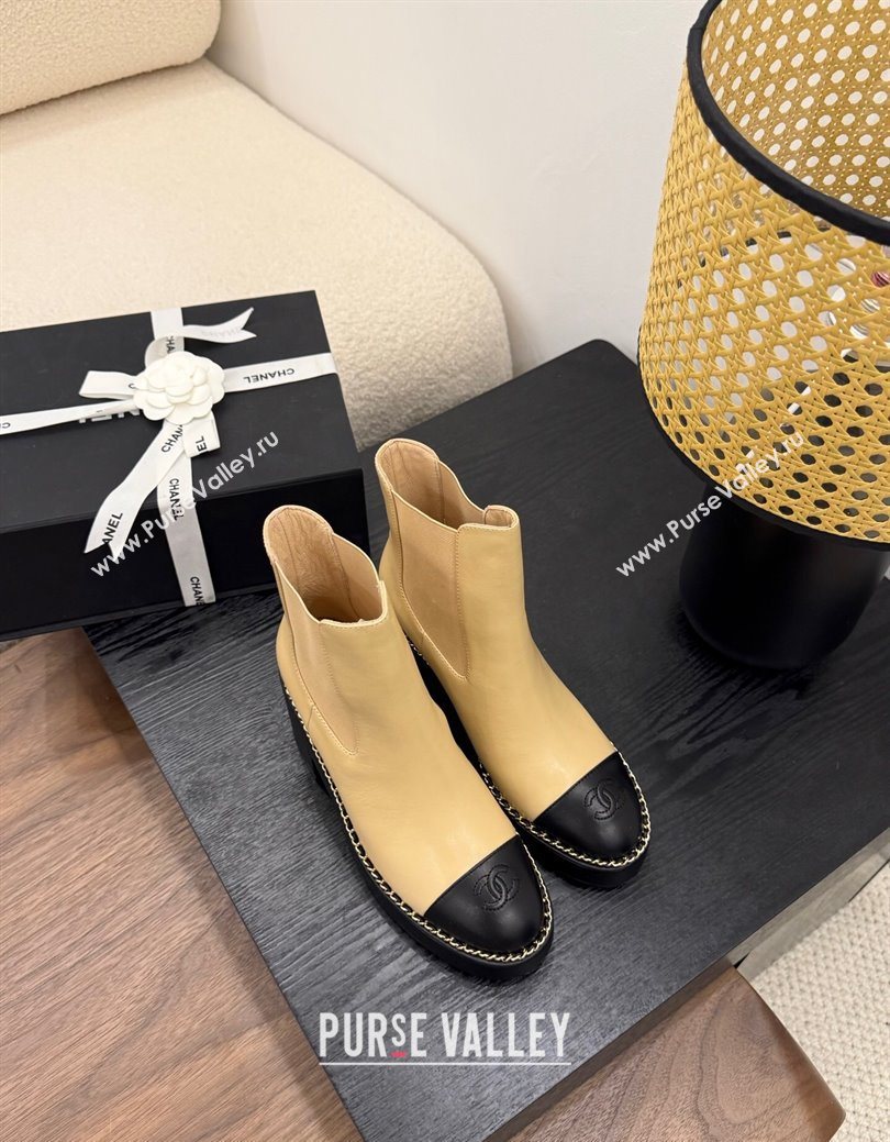 Chanel Calfskin Leather Heel Platform Ankle Boots with Chain Beige Yellow 2025 CH083005 (MD-250830023)