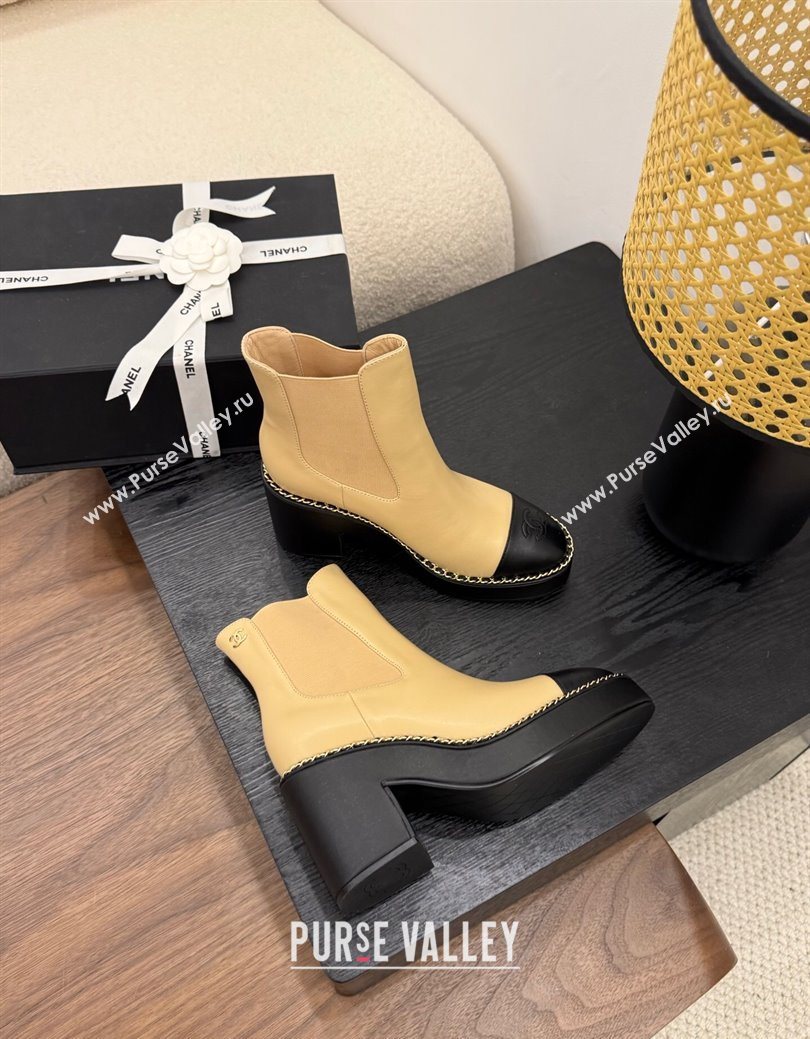 Chanel Calfskin Leather Heel Platform Ankle Boots with Chain Beige Yellow 2025 CH083005 (MD-250830023)