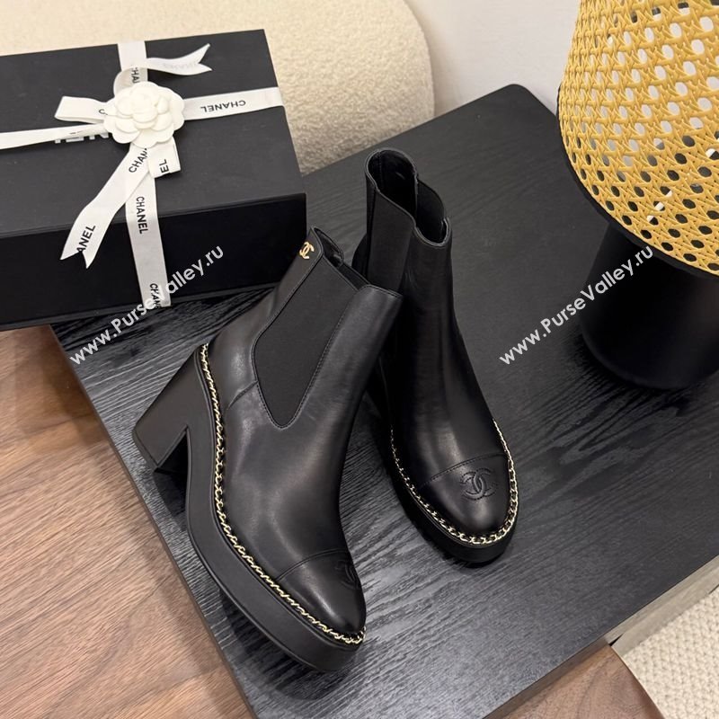 Chanel Calfskin Leather Heel Platform Ankle Boots with Chain Black 2025 CH083005 (MD-250830024)