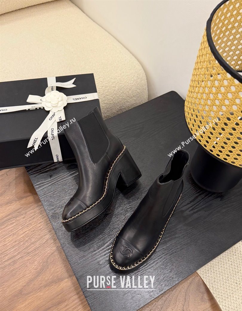 Chanel Calfskin Leather Heel Platform Ankle Boots with Chain Black 2025 CH083005 (MD-250830024)