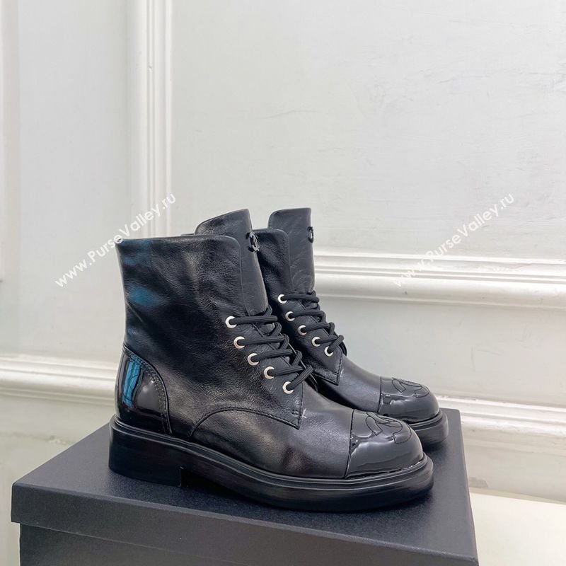 Chanel Patent Calfskin Laced-up Ankle Boots 3.5cm Black 2025 CH083006 (MD-250830033)