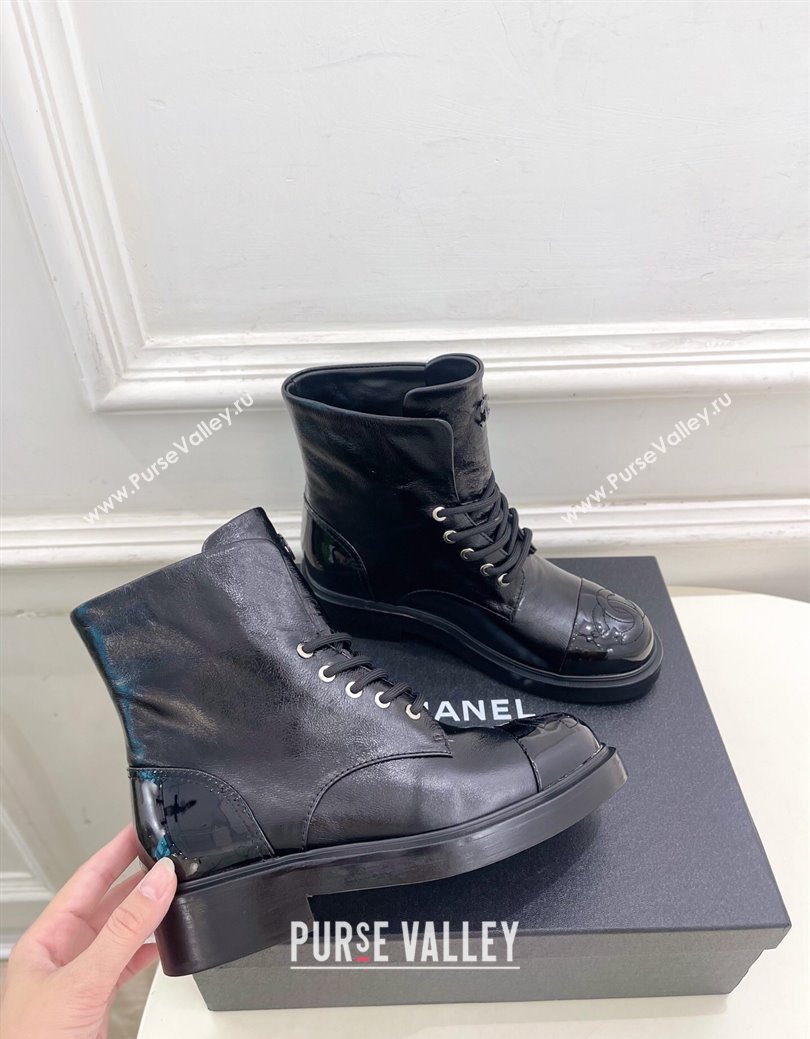 Chanel Patent Calfskin Laced-up Ankle Boots 3.5cm Black 2025 CH083006 (MD-250830033)