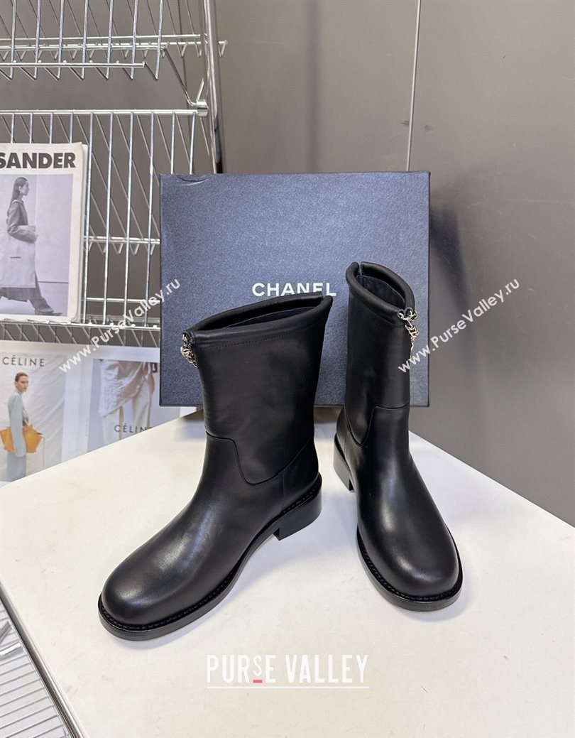 Chanel Calfskin Leather Flat Ankle Boots 3.5cm with Dropped Chain Black 2025 CH083001 (MD-250830005)