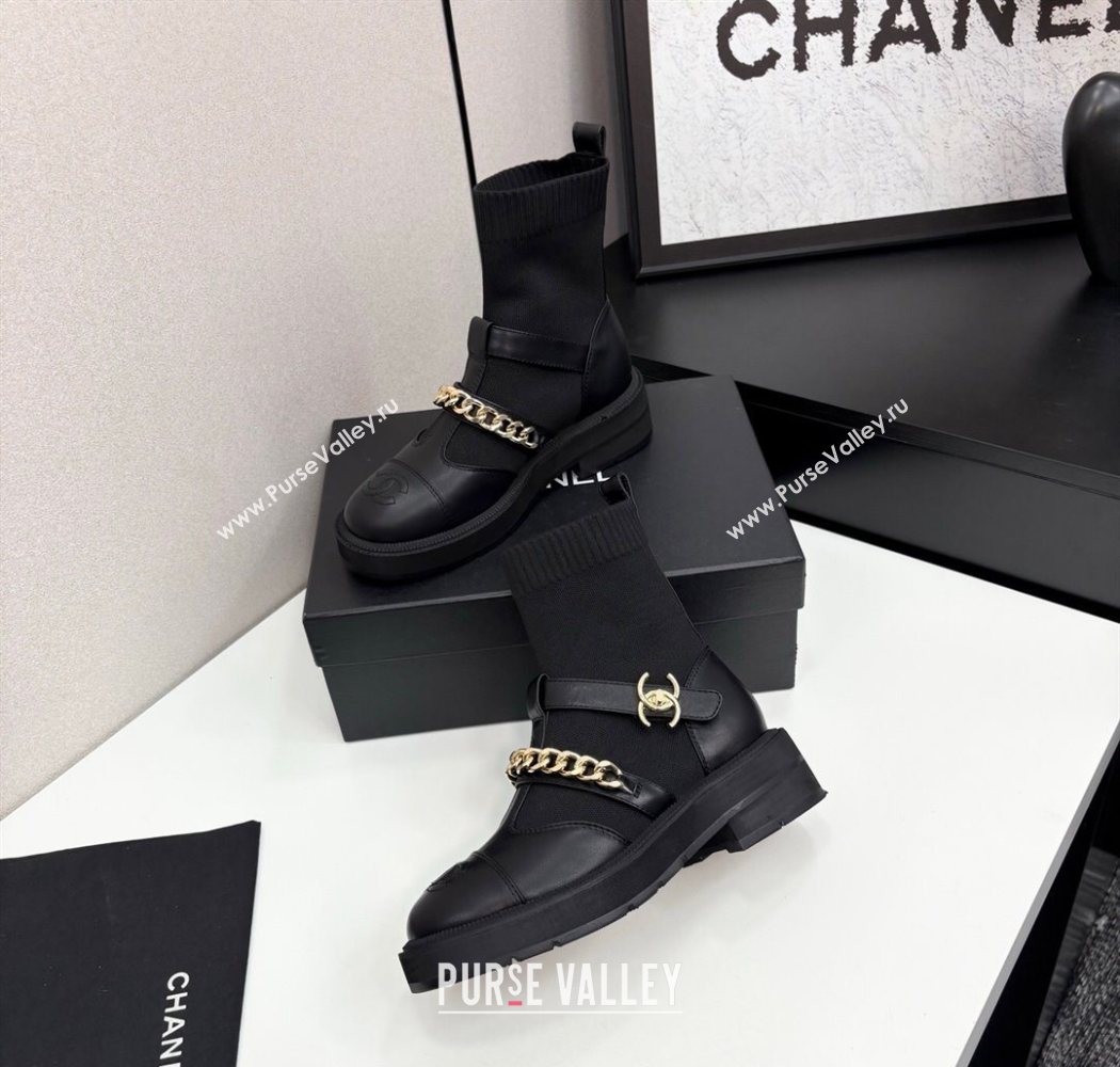 Chanel Knit Calfskin Ankle Boots with Buckle and Chain Black 2025 CH083007 (MD-250830036)