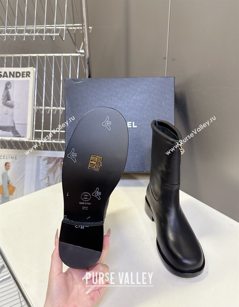 Chanel Calfskin Leather Flat Ankle Boots 3.5cm with Dropped Chain Black 2025 CH083001 (MD-250830005)