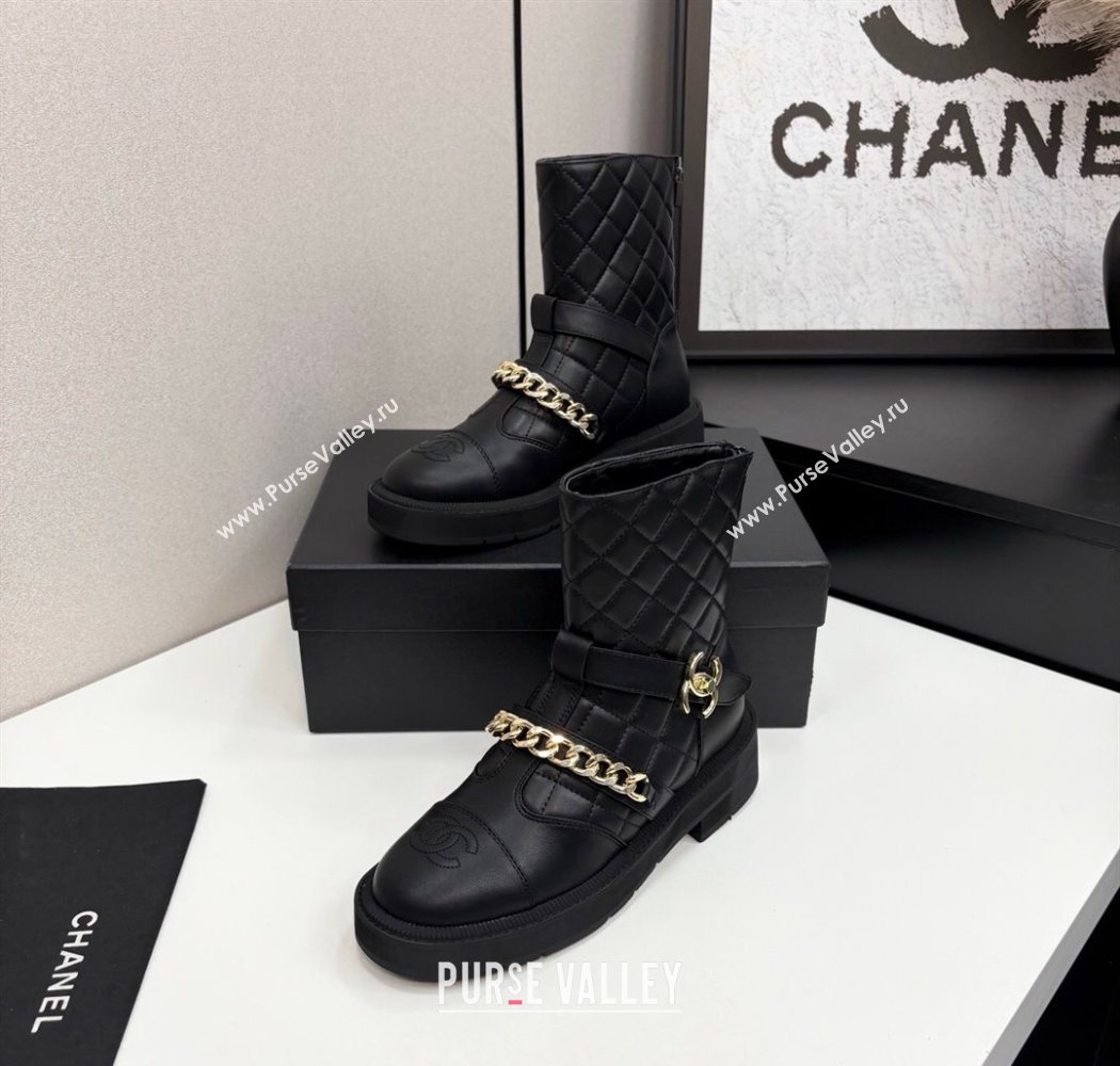 Chanel Quilted Calfskin Leather Ankle Boots with Buckle and Chain Black 2025 CH083007 (MD-250830040)