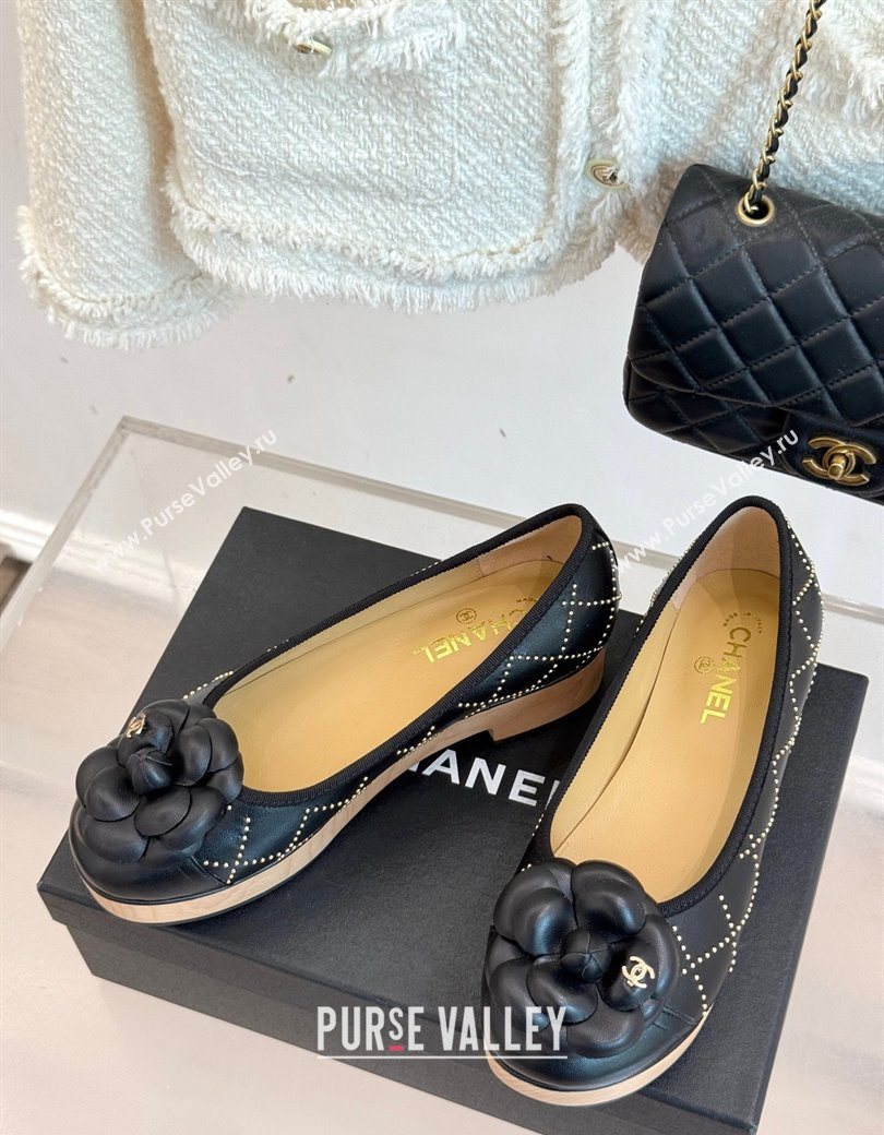 Chanel Quilted Calfskin Wood-Like Loafers with Studs and Camellia Bloom Black 2025 (MD-250901128)