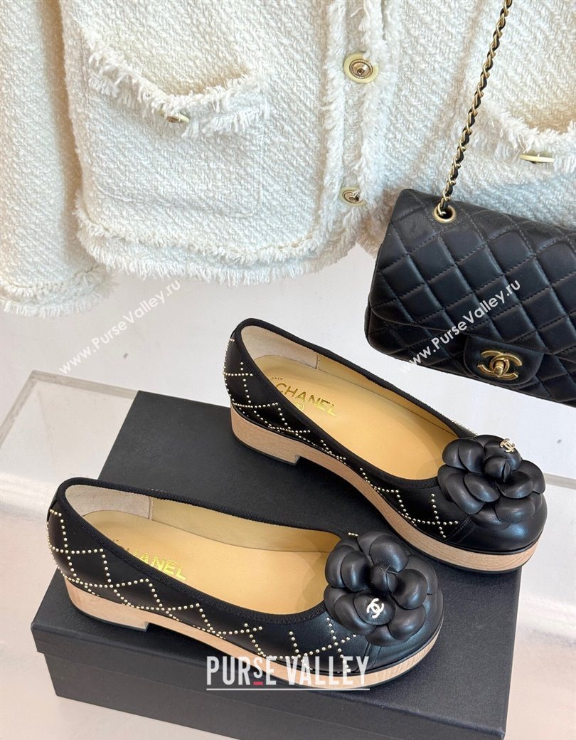 Chanel Quilted Calfskin Wood-Like Loafers with Studs and Camellia Bloom Black 2025 (MD-250901128)