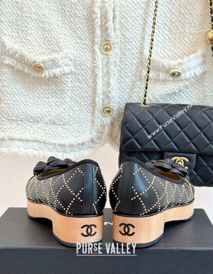 Chanel Quilted Calfskin Wood-Like Loafers with Studs and Camellia Bloom Black 2025 (MD-250901128)