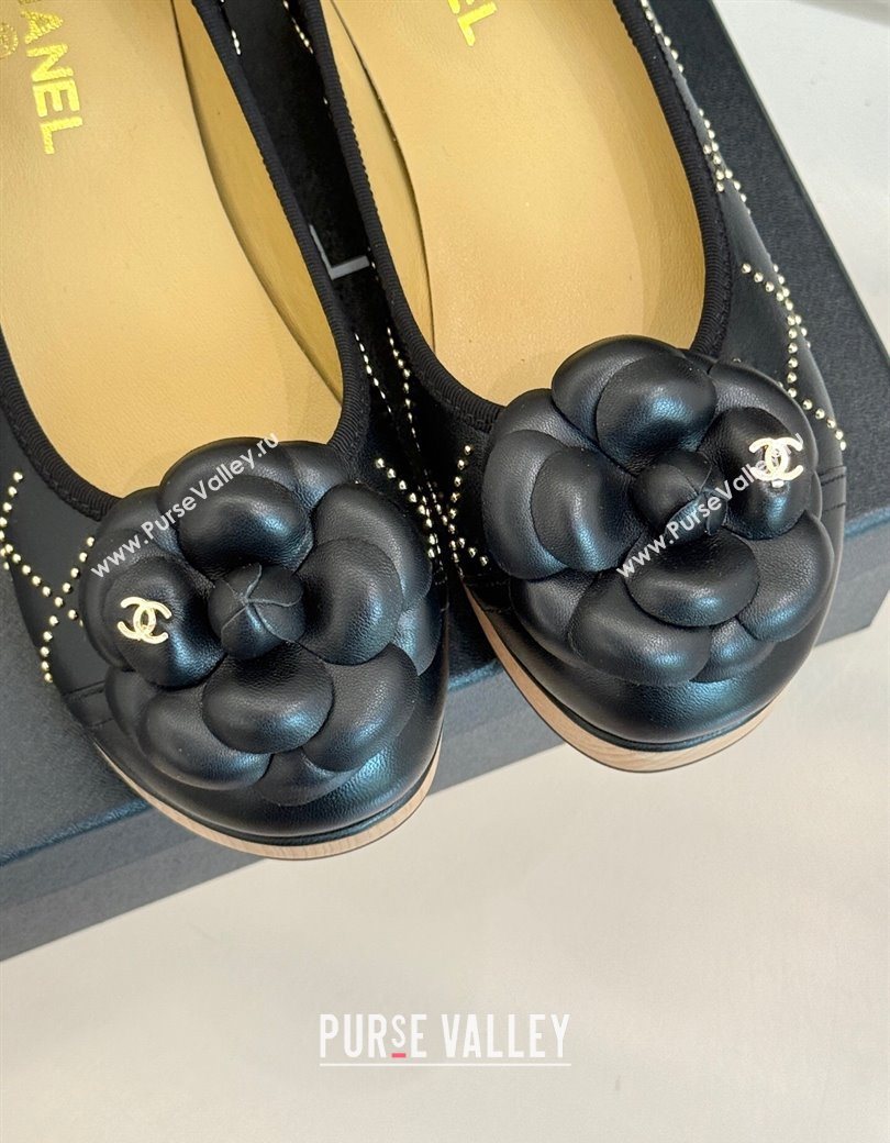Chanel Quilted Calfskin Wood-Like Loafers with Studs and Camellia Bloom Black 2025 (MD-250901128)