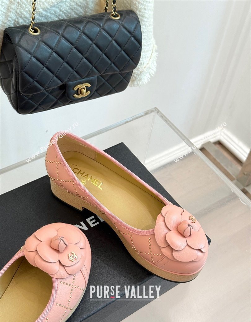 Chanel Quilted Calfskin Wood-Like Loafers with Studs and Camellia Bloom Light Pink 2025 (MD-250901129)
