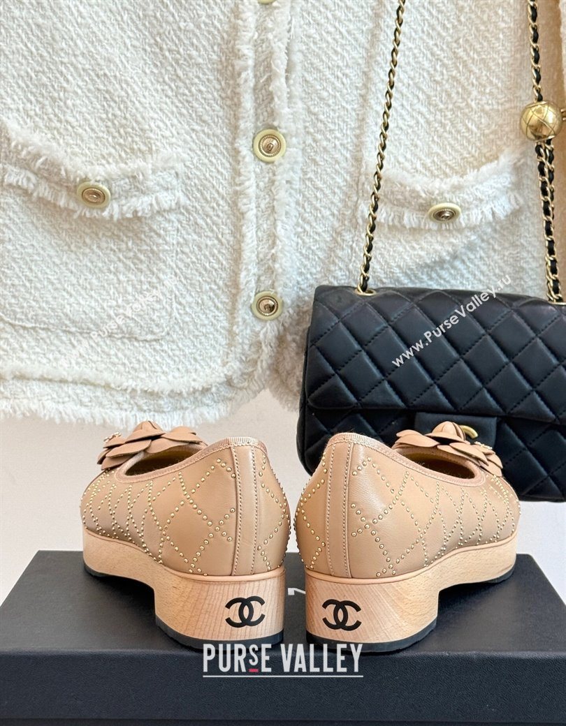 Chanel Quilted Calfskin Wood-Like Loafers with Studs and Camellia Bloom Beige 2025 (MD-250901130)