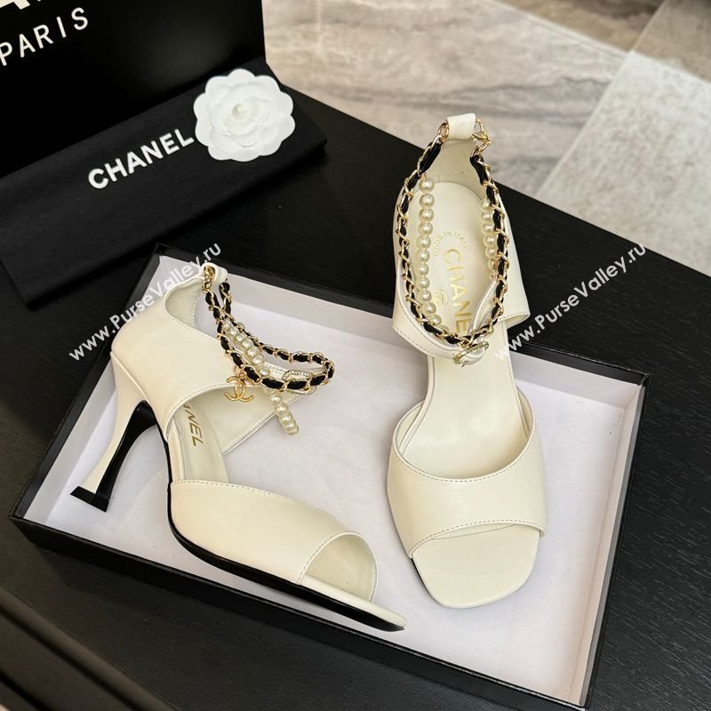 Chanel Lambskin Heel Sandals 8cm with Chain and Pearls White 2025 G46658 (MD-250902001)