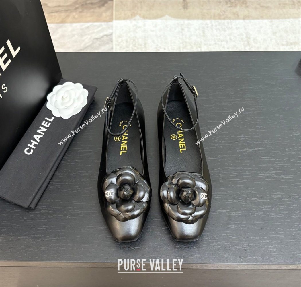 Chanel Shiny Calfskin Ballet flats with Ankle Strap and Camellia Black 2025 G46520 (MD-250901183)
