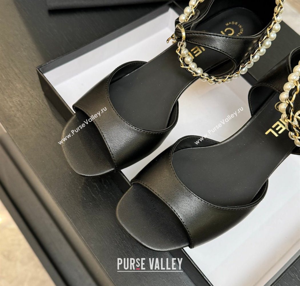 Chanel Lambskin Low Heel Sandals with Chain and Pearls Black 2025 G46658 (MD-250902007)