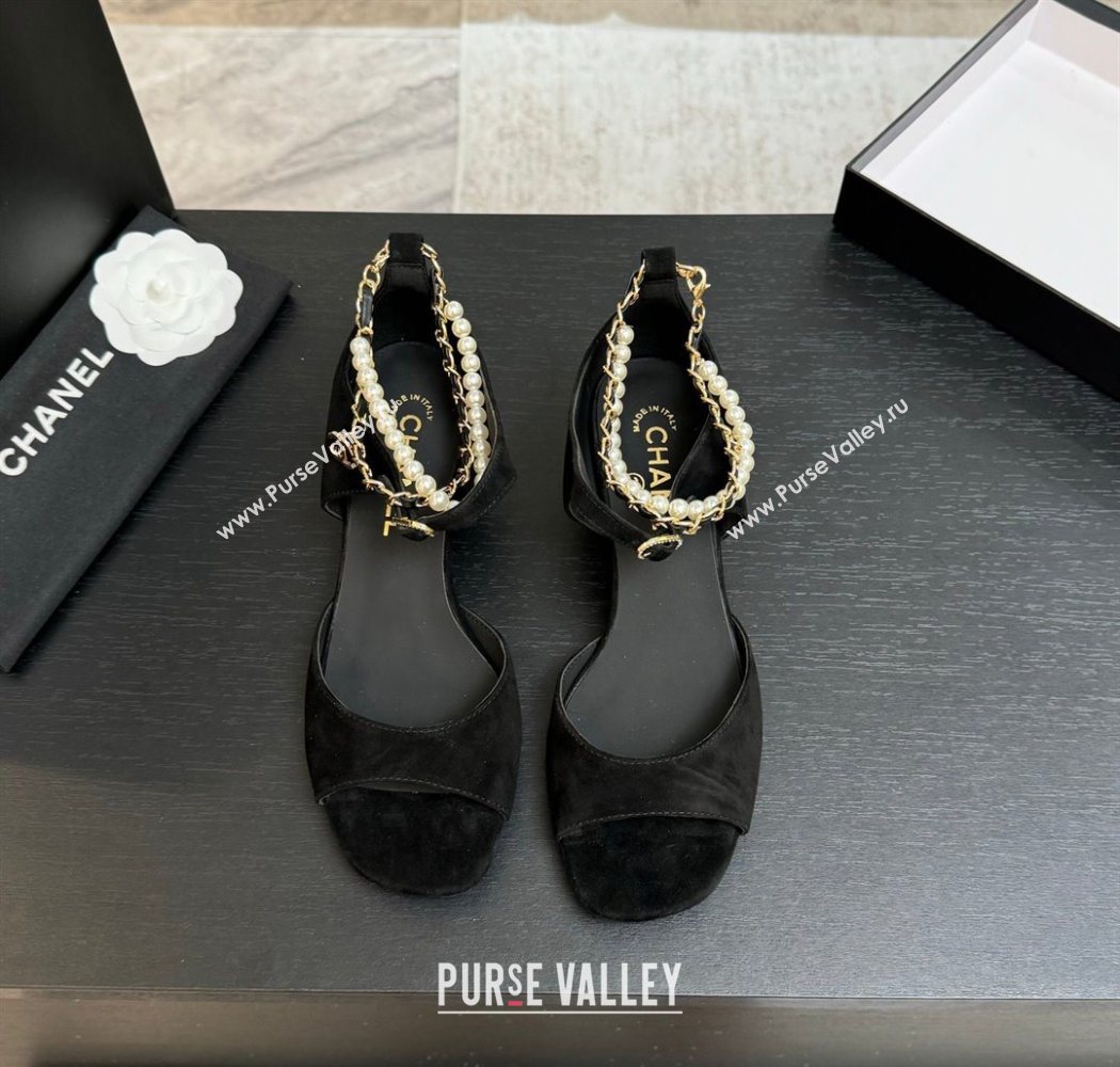 Chanel Suede Low Heel Sandals with Chain and Pearls Black 2025 G46658 (MD-250902008)