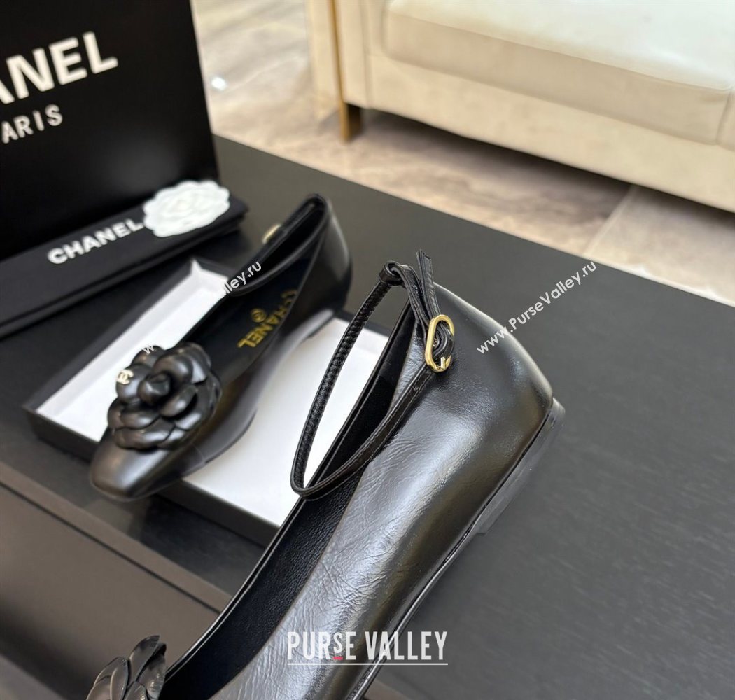 Chanel Shiny Calfskin Ballet flats with Ankle Strap and Camellia Black 2025 G46520 (MD-250901183)