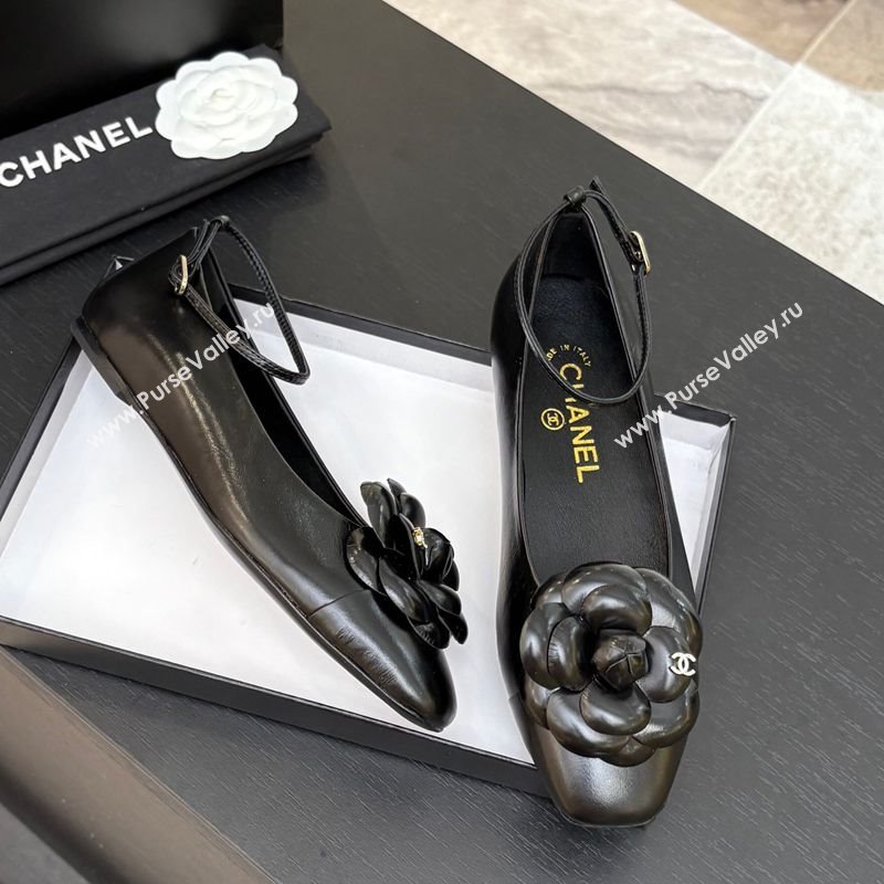 Chanel Shiny Calfskin Ballet flats with Ankle Strap and Camellia Black 2025 G46520 (MD-250901183)