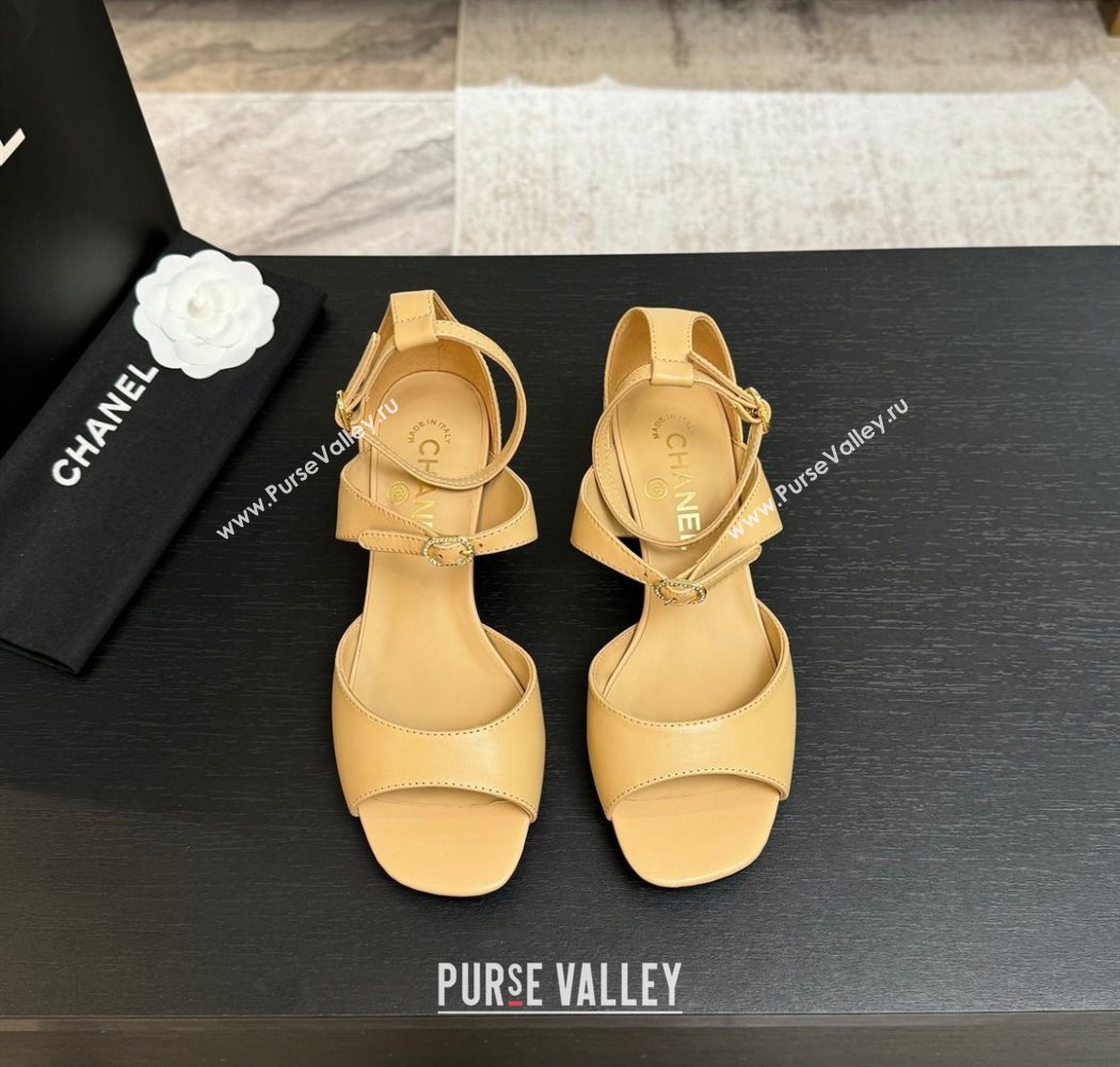 Chanel Lambskin Low Heel Sandals with Strass Buckles Beige 2025 G46657 (MD-250902016)