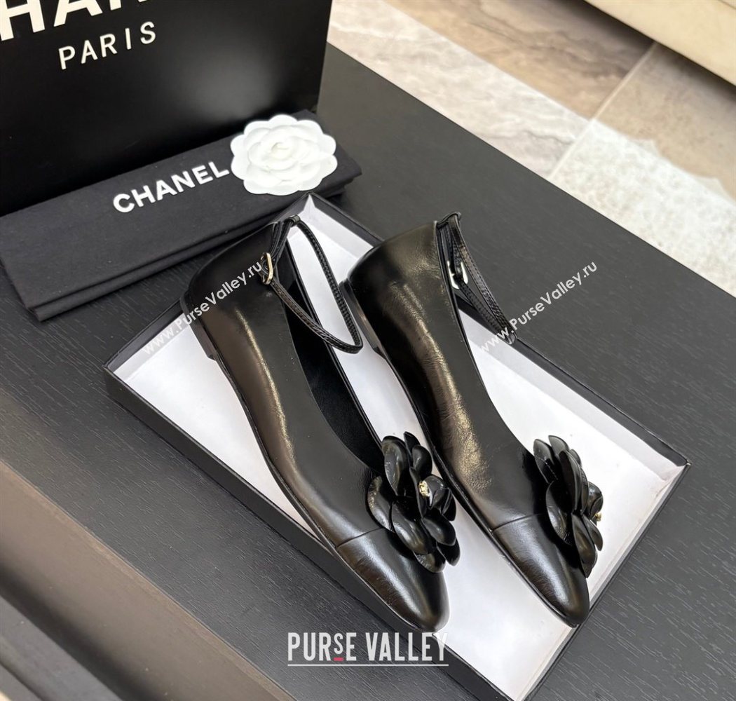 Chanel Shiny Calfskin Ballet flats with Ankle Strap and Camellia Black 2025 G46520 (MD-250901183)