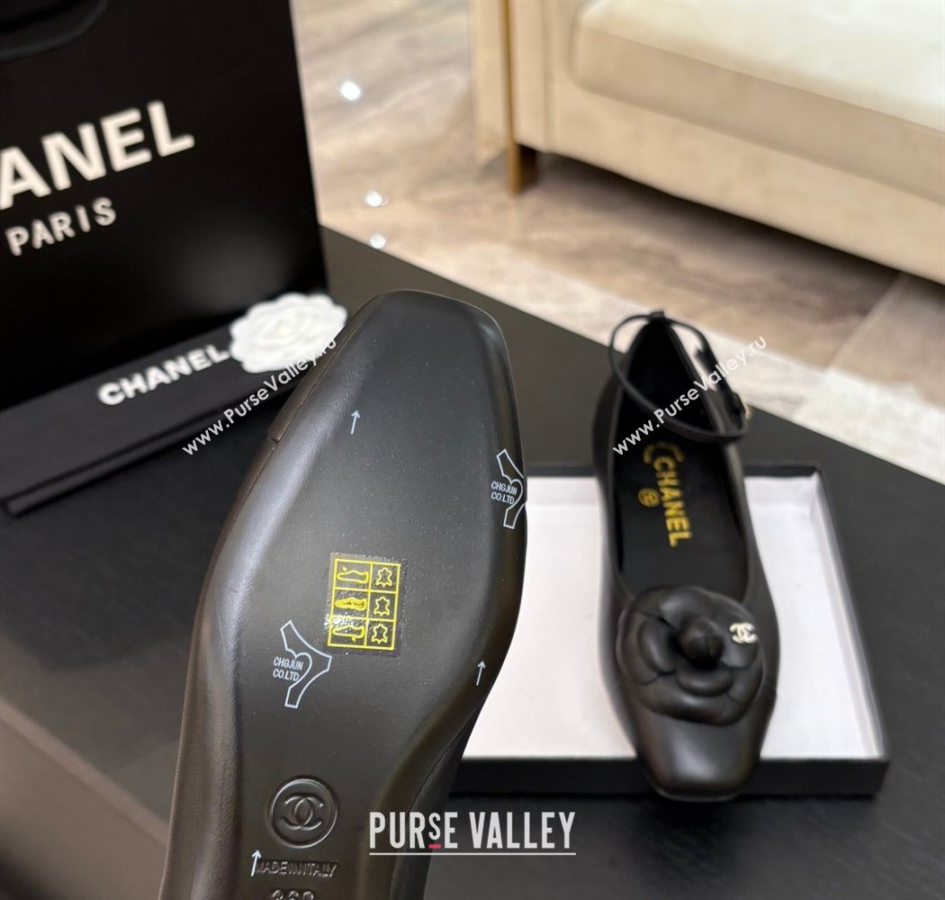 Chanel Lambskin Ballet flats with Ankle Strap and Camellia Black 2025 G46520 (MD-250901184)