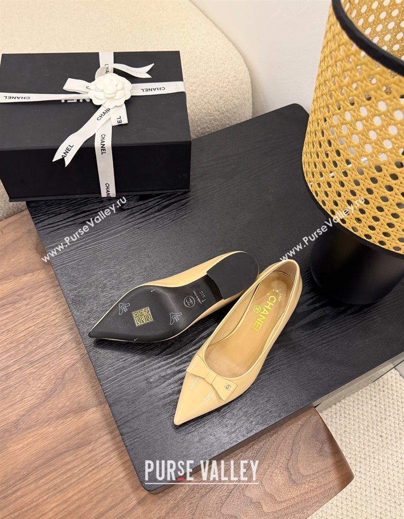 Chanel Crumpled Patent Calfskin Slingbacks Pumps 3.5cm Beige 2025 G46549 (MD-250901178)