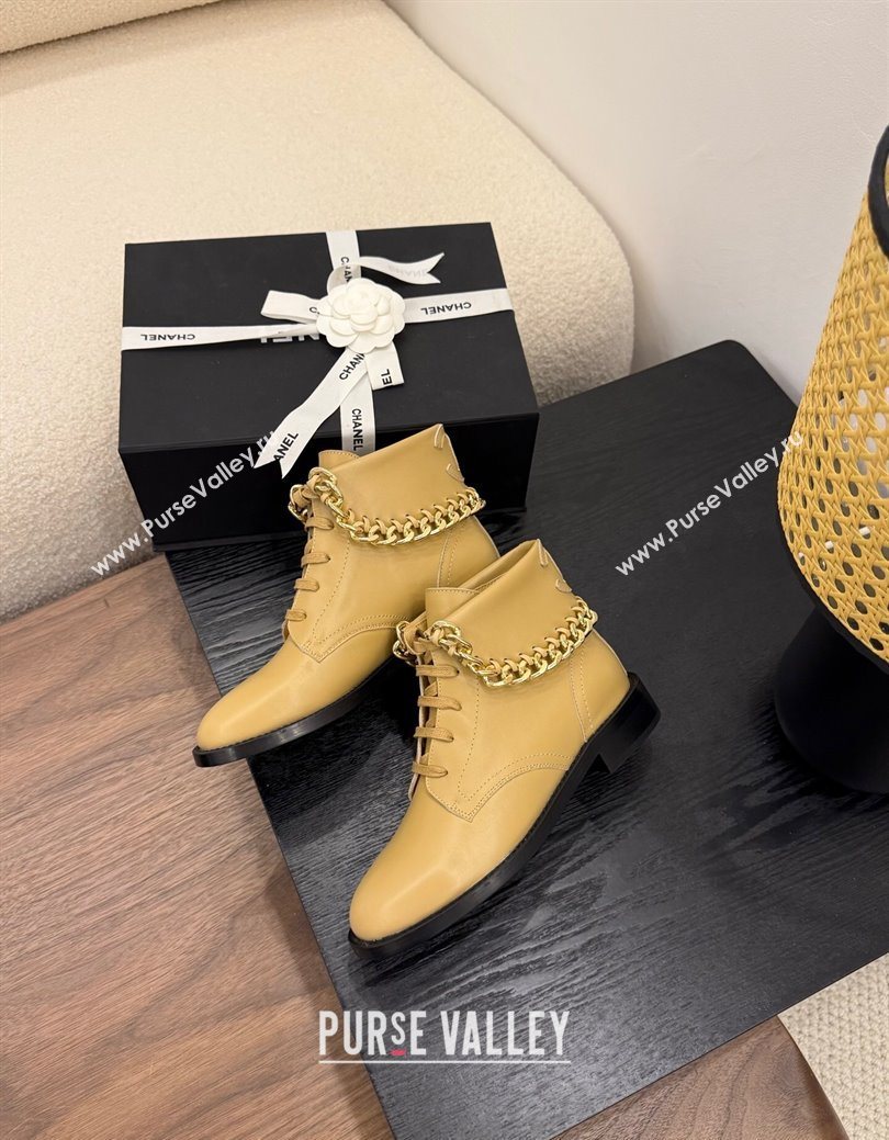 Chanel Calfskin Leather Flat Laced-up Ankle Boots with Chain Yellow 2025 CH083002 (MD-250830011)