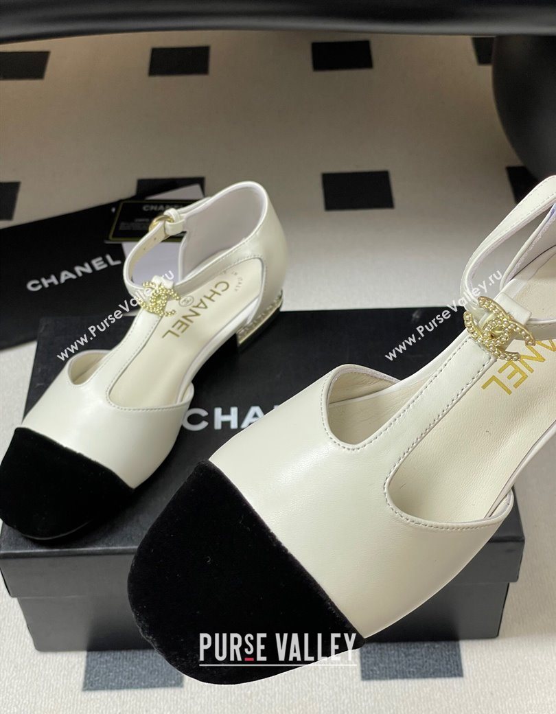 Chanel Lambskin Velvet T Mary Janes Flat Shoes with Pearls White 2025 CH090104 (MD-250901052)