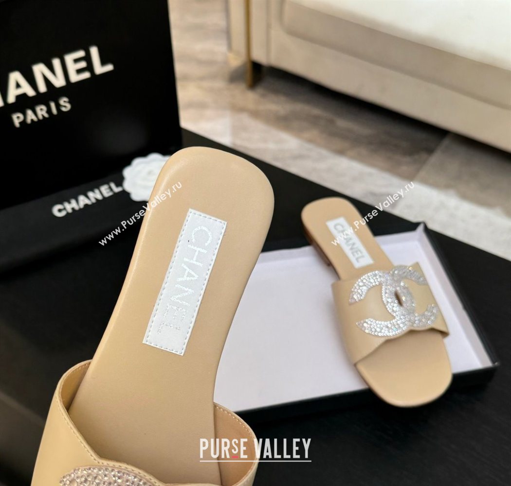 Chanel Calfskin Leather Flat Slides Sandal Beige 2025 CH090102 (MD-250901031)