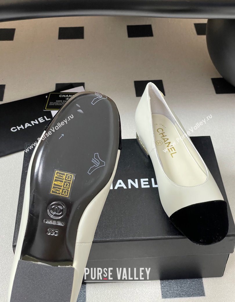 Chanel Lambskin Velvet Ballet Flats with Pearls White 2025 CH090104 (MD-250901069)