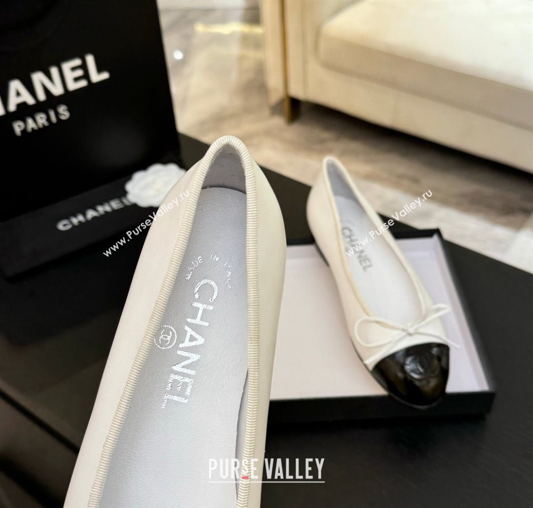 Chanel Classic Lambskin Patent Calfskin Ballet Flats with Bow White 2025 0901 (MD-250901021)