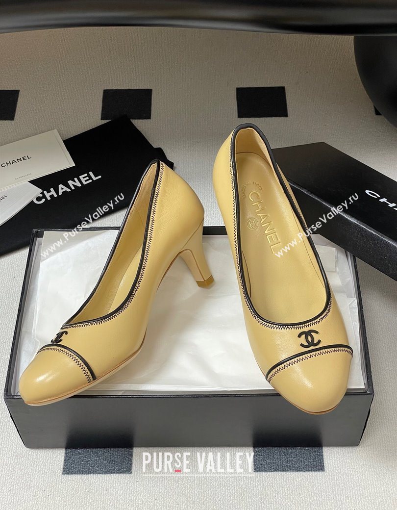 Chanel Vintage Lambskin Leather Pumps 6.5cm Beige 2025 CH090116 (MD-250901176)