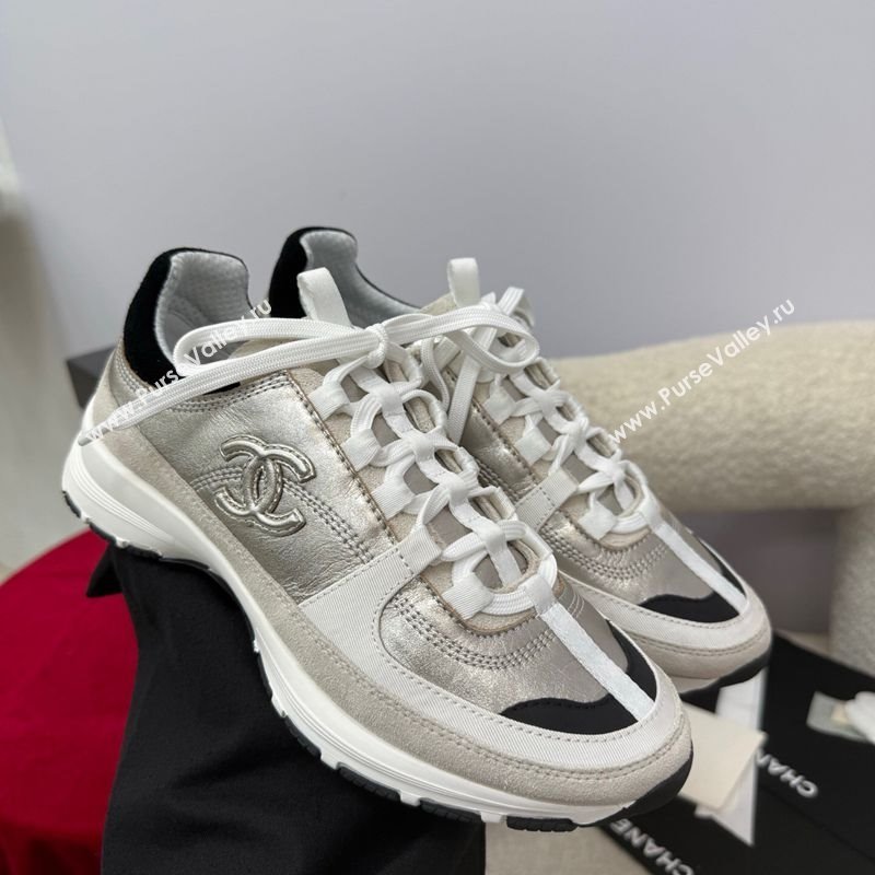 Chanel Laminated Calfskin Suede Sneakers Light Gold 2025 G46609 (SS-250901043)