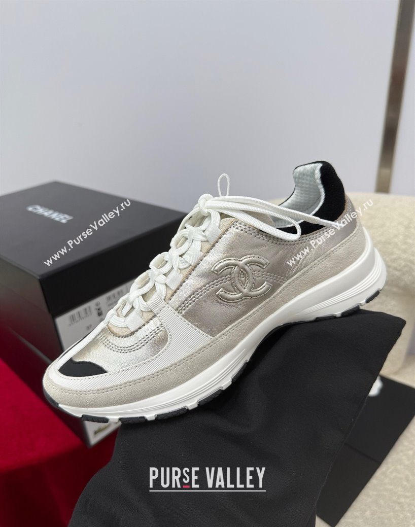 Chanel Laminated Calfskin Suede Sneakers Light Gold 2025 G46609 (SS-250901043)