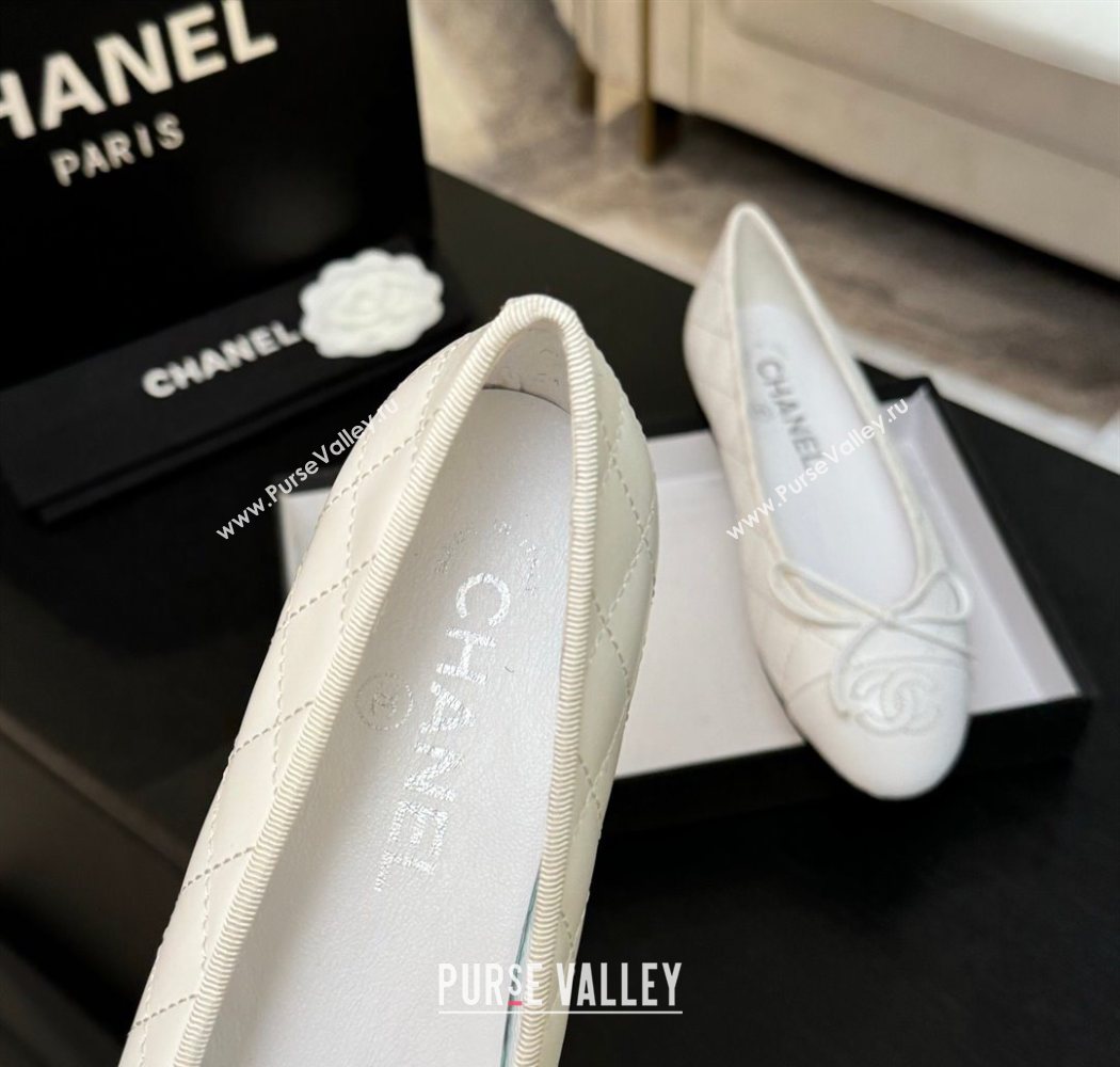 Chanel Classic Quilted Lambskin Ballet Flats with Bow White 2025 0901 (MD-250901004)