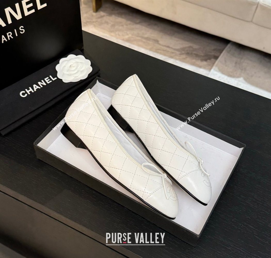 Chanel Classic Quilted Lambskin Ballet Flats with Bow White 2025 0901 (MD-250901004)