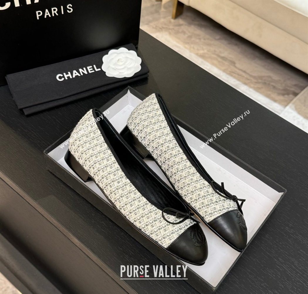 Chanel Classic Tweed Lambskin Leather Ballet Flats with Bow Black/White/Grey 2025 0901 (MD-250901008)