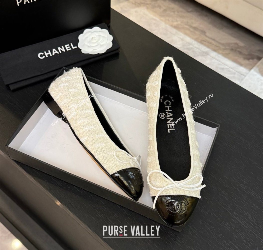 Chanel Classic Tweed Patent Calfskin Ballet Flats with Bow White/Black2 2025 0901 (MD-250901010)